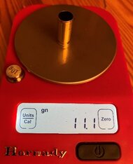 Das Hülsenvolumen beträgt 11,1 Grain Wasser